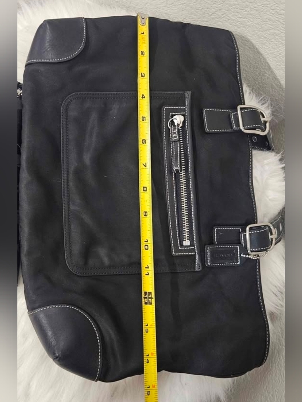 Coach Black Leather Tote with Matching Black Signature Wallet - Picture 6 of 15
